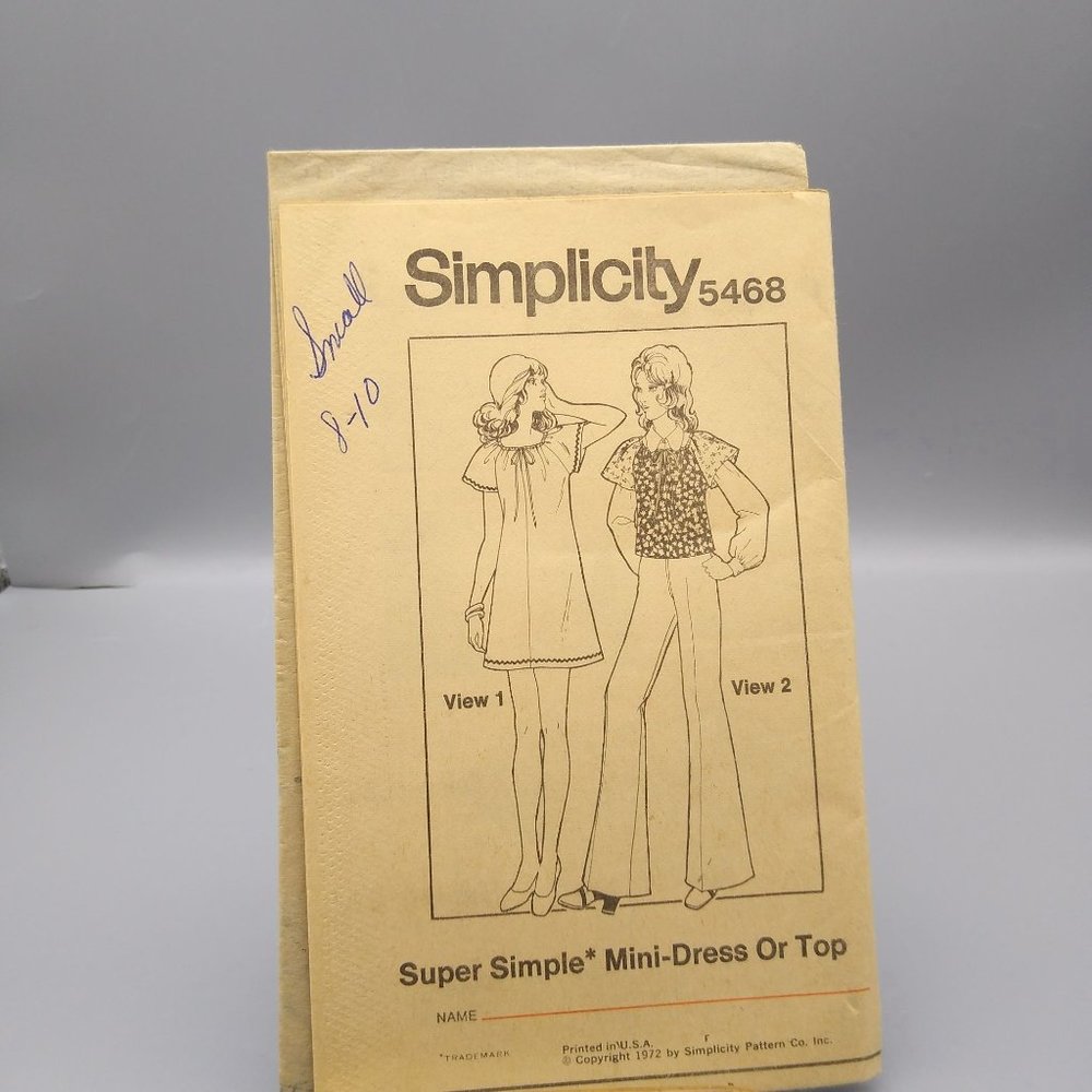 UNCUT Vintage Sewing PATTERN Simplicity 5468, Misses 1972 Super Simple Mini Dres